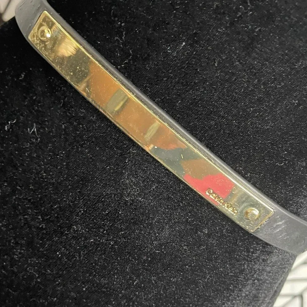 Calvin Klein Faux Leather Waist Belt Women 14 Black Gold Plate Adjustable FLAWED